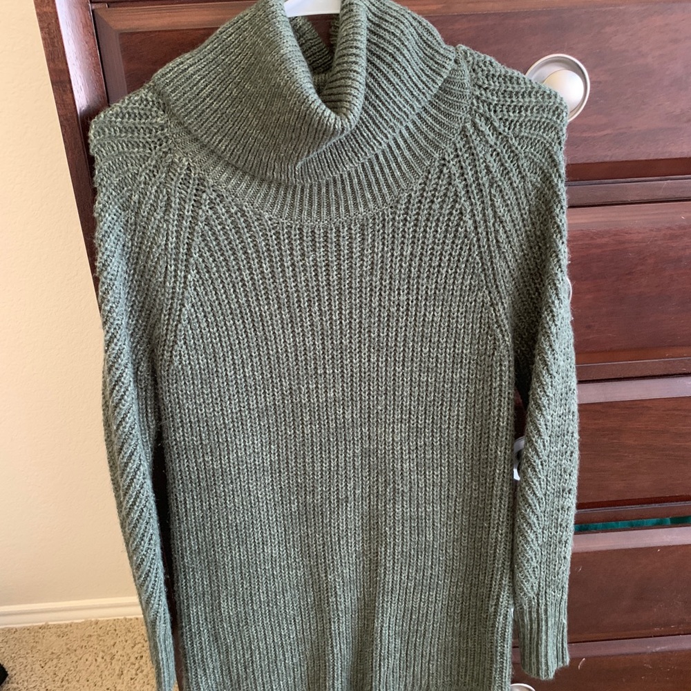 Olive green oversized turtleneck